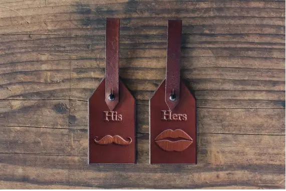 吊牌設(shè)計9-廣州駿業(yè)包裝實業(yè)有限公司 吊牌設(shè)計9