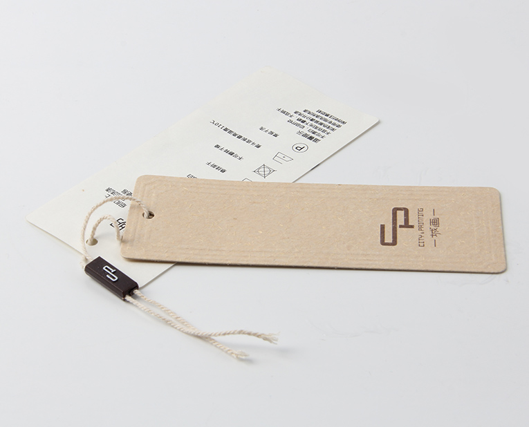 服裝吊牌定制-廣州駿業(yè)包裝實業(yè)有限公司 服裝吊牌定制