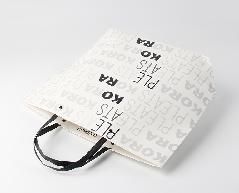 內(nèi)褲禮品袋在訂制之前，印刷用的水墨輥是怎么安裝調(diào)試的