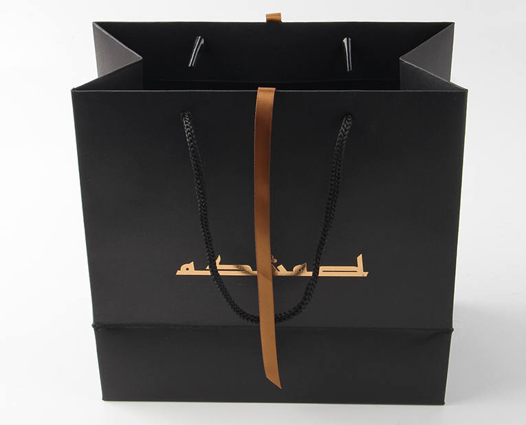 emmm，走入別工廠系列之&ldquo;保健品紙袋工廠的燙金之謎&rdquo;