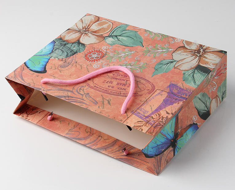 發(fā)改委實錘塑料垃圾，對化妝品禮品袋工廠來說，紙質(zhì)將取代