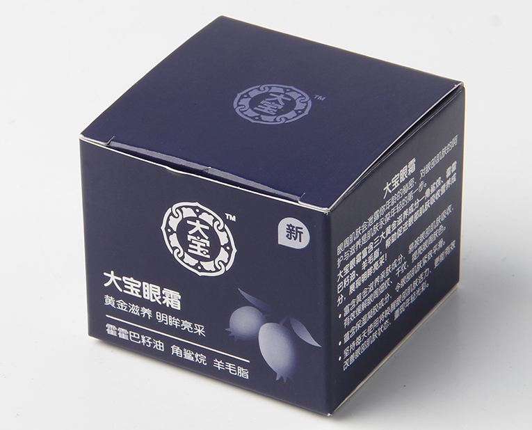 化妝品盒廠家的老師傅，為了讓工人早點(diǎn)放假，放出大招解決飛墨