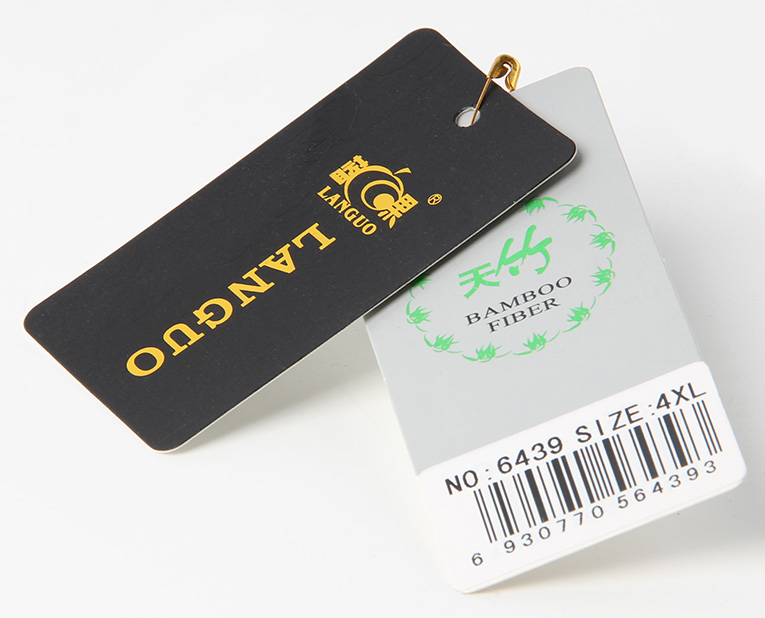 在選擇服裝紙牌定做工藝時，客人并不是最大的