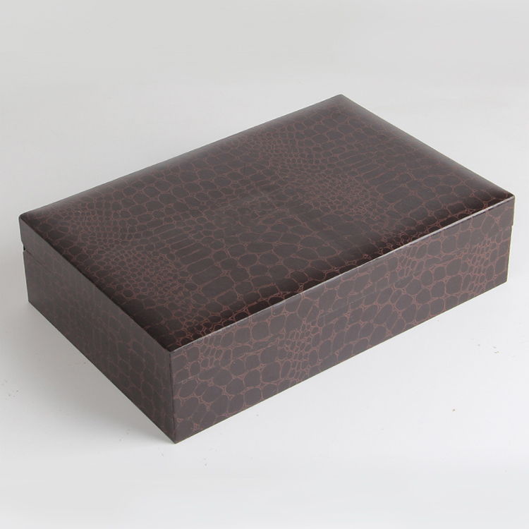 實地考察你以為是看啥？想不被坑，得看手表精裝盒生產(chǎn)廠家門道