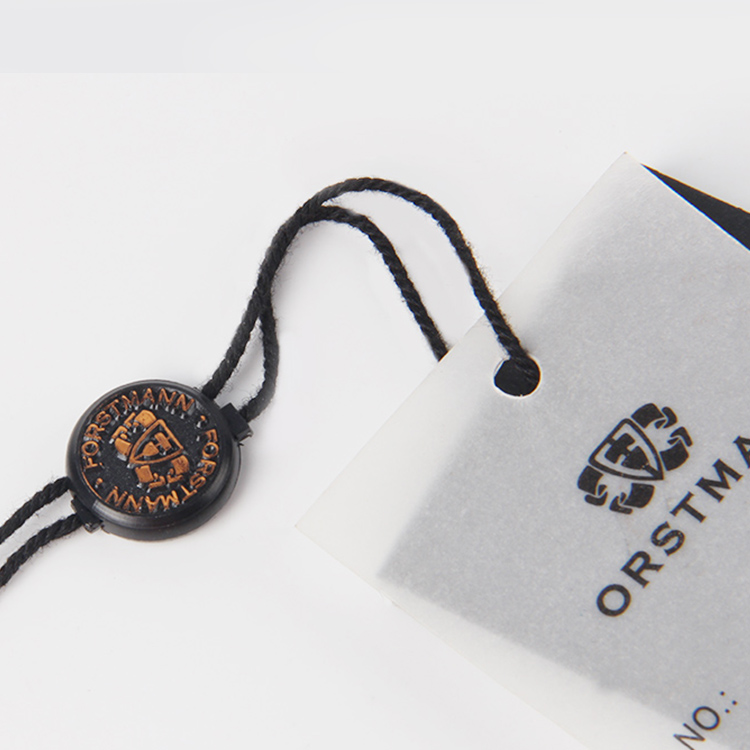 皮具商家不應該舍棄一大片量，去忽略這些吊牌制造