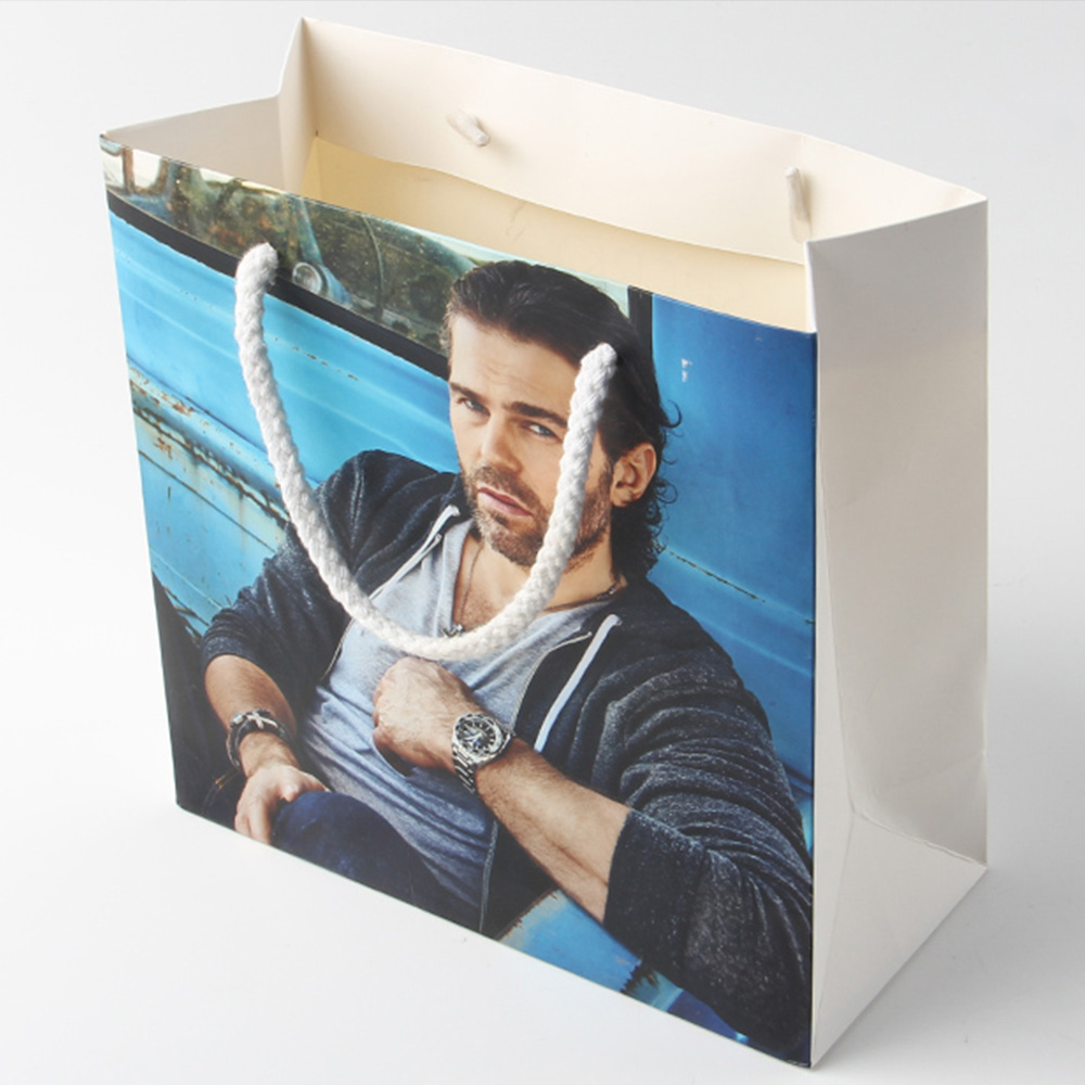 相機(jī)紙袋在定做的過程中，縈繞在雞眼身邊的兩個小知識