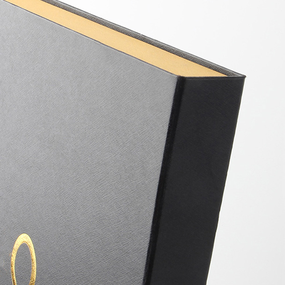 這個(gè)時(shí)間點(diǎn)襯衫盒工廠會(huì)不會(huì)也遇到襯衫吊牌的問題 這個(gè)時(shí)間點(diǎn)襯衫盒工廠會(huì)不會(huì)也遇到襯衫吊牌的問題