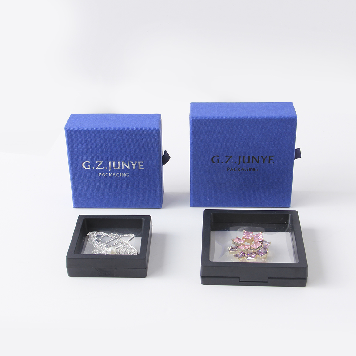 紙質(zhì)珠寶包裝盒會(huì)有哪些生產(chǎn)上的細(xì)節(jié)需要注意？